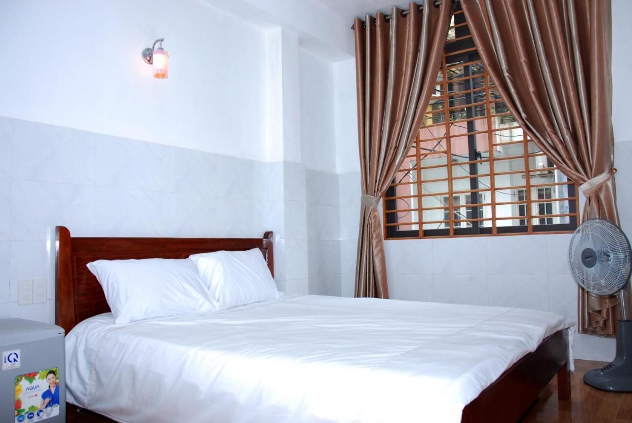 5H Homestay Hue Exterior photo