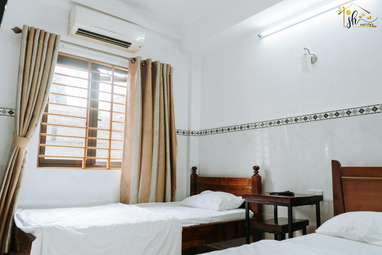 5H Homestay Hue Exterior photo