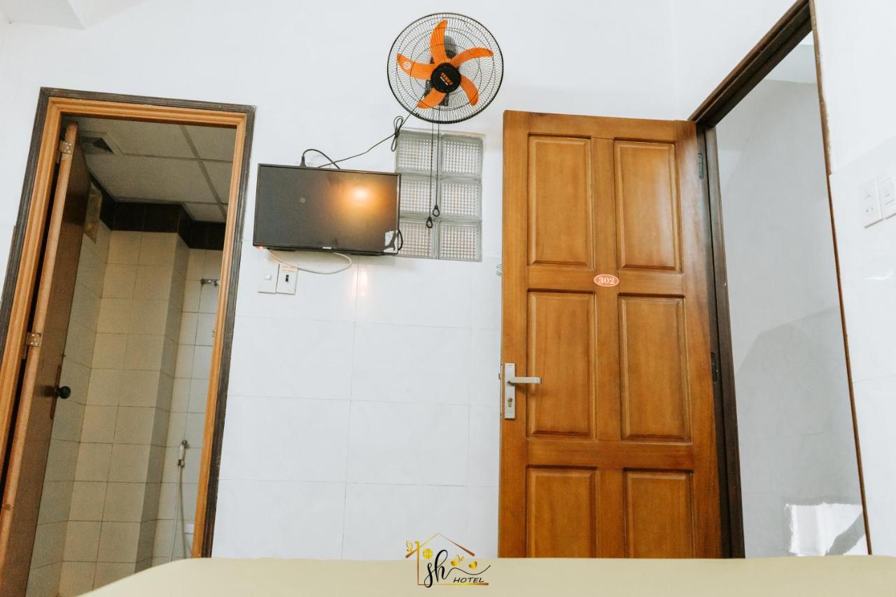 5H Homestay Hue Exterior photo