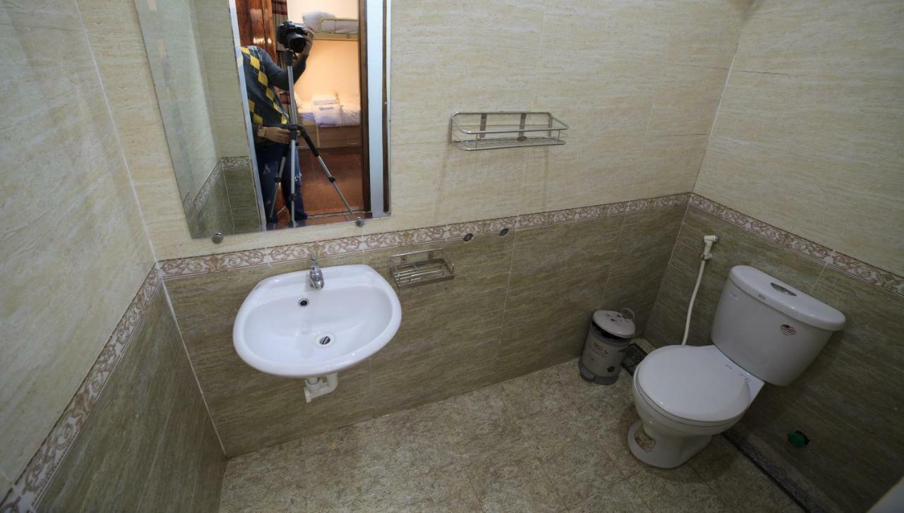5H Homestay Hue Exterior photo